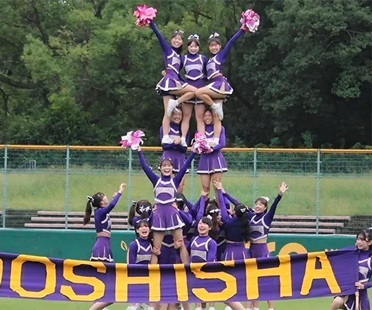 チアリーダー部
